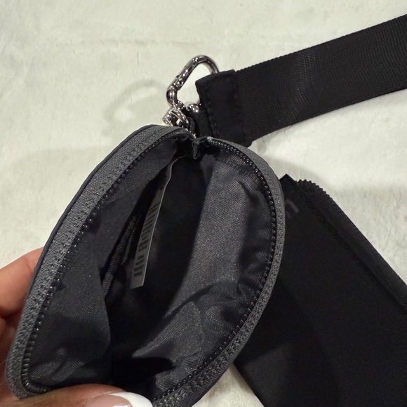 Lululemon Duo Keychain - Picture 3 of 4